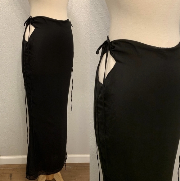 NWT HOUSE OF CB Madeline Maxi Skirt Black L Large - Picture 9 of 9
